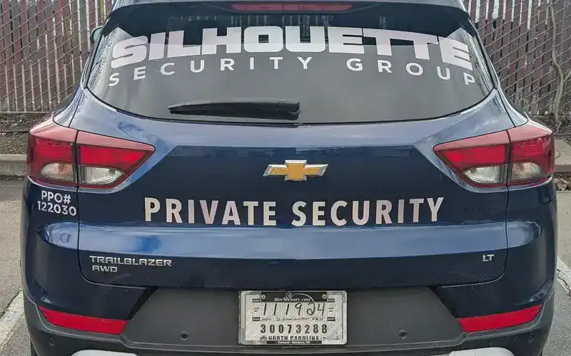 custom vinyl vehicle lettering